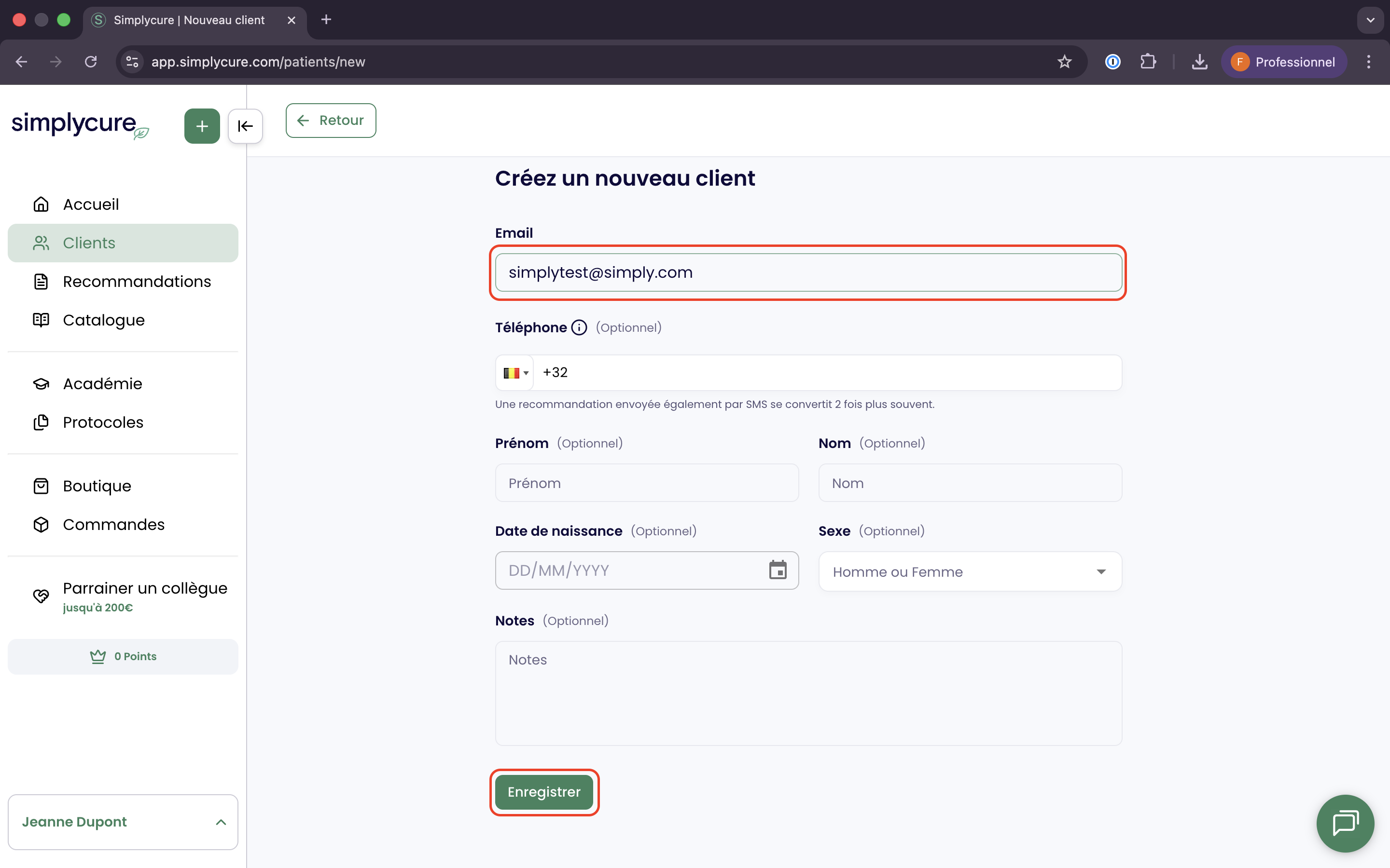 Fiche patient créée dans Simplycure